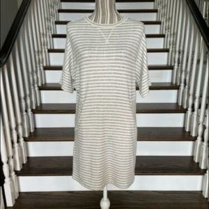 Lou & Gray t-shirt dress